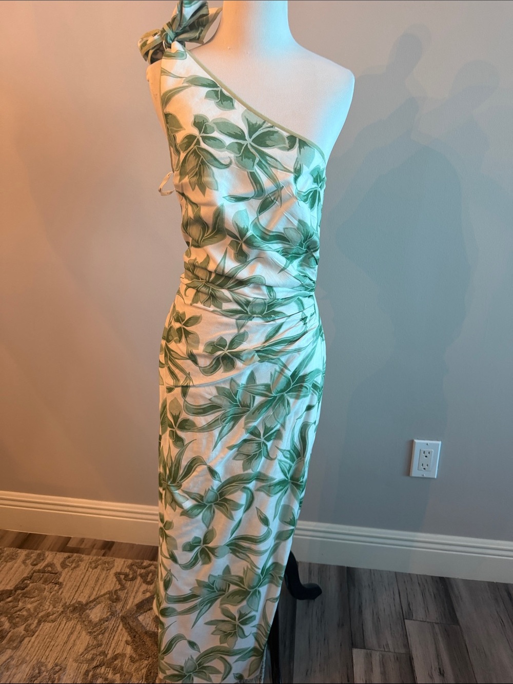 Kivari One-Shoulder Leaf Print Maxi Dress in Green and White